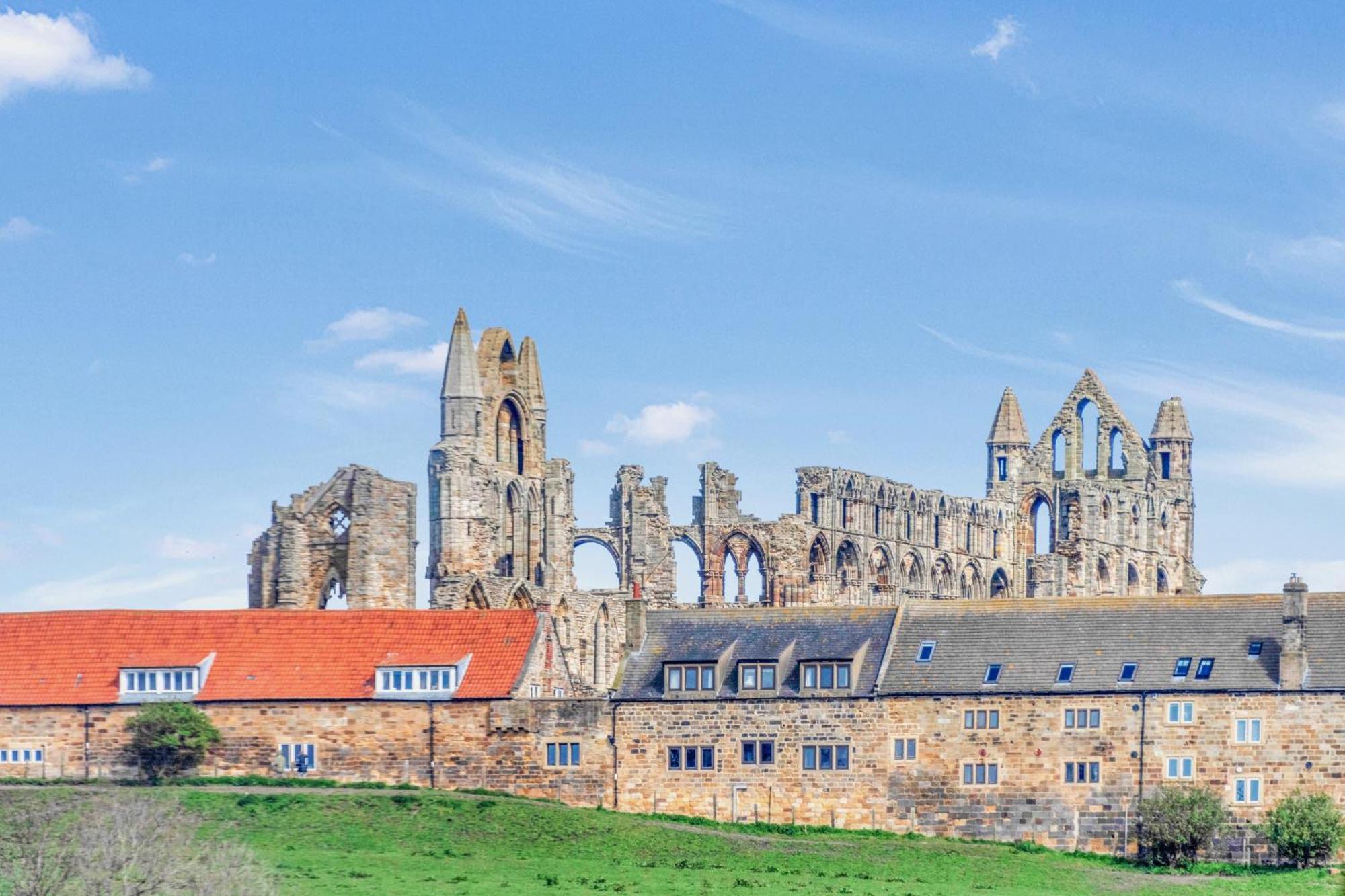 Adventure House - Whitby Vila Exterior foto